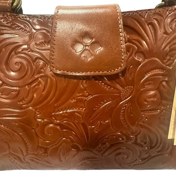 Patricia Nash Rienzo Satchel- in Florence
Embossed Leather Purse New With Tags - Picture 3 of 5